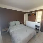 Apartment Petit Coin De Paradis 2 Mn De La 2chs Balcon Clim Parking