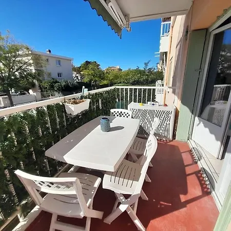 Petit Coin De Paradis 2 Mn De La 2chs Balcon Clim Parking Appartement