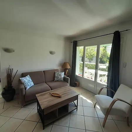 Petit Coin De Paradis 2 Mn De La 2chs Balcon Clim Parking Appartement